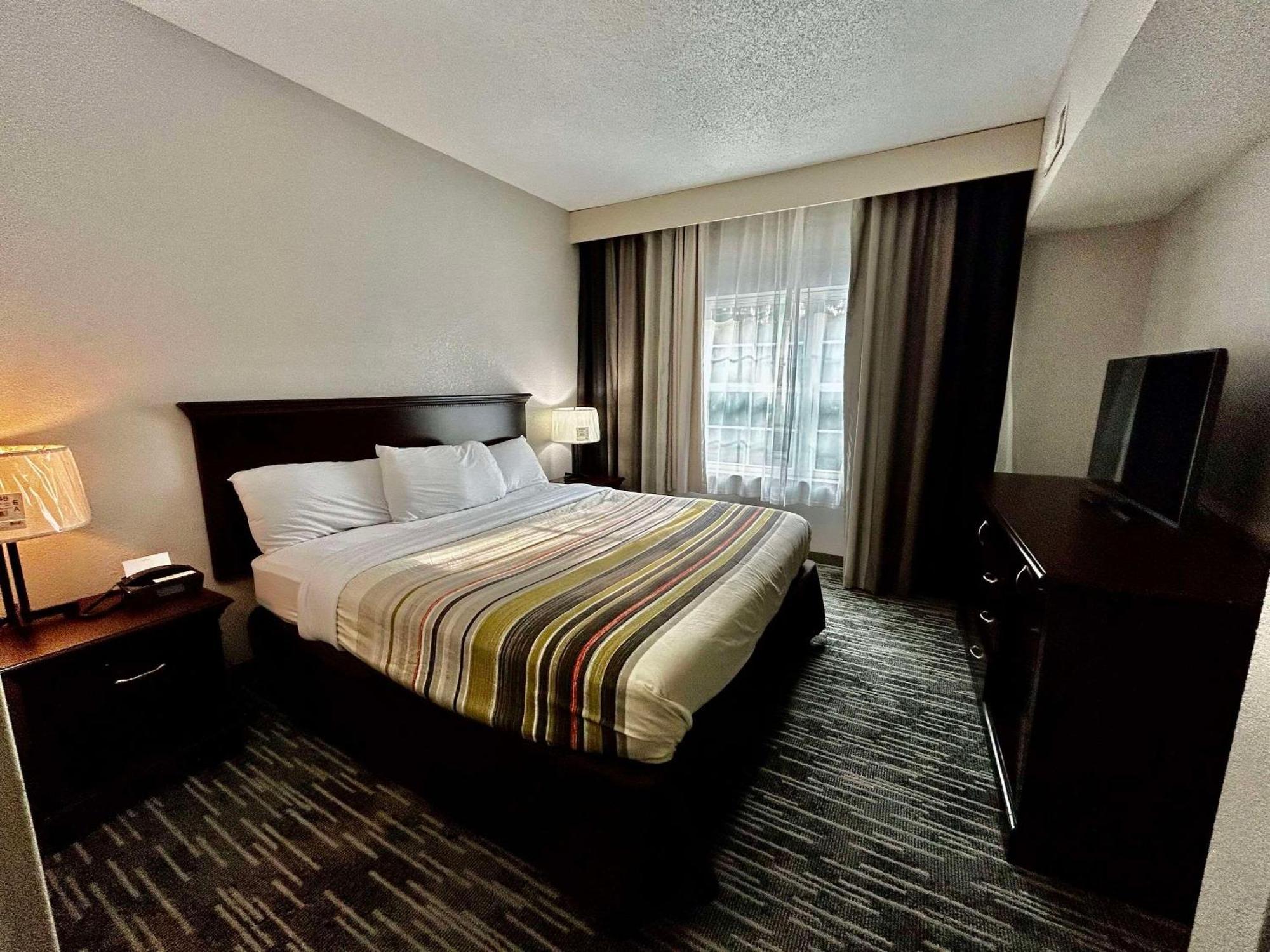 Country Inn & Suites By Radisson, Columbus, Ga מראה חיצוני תמונה