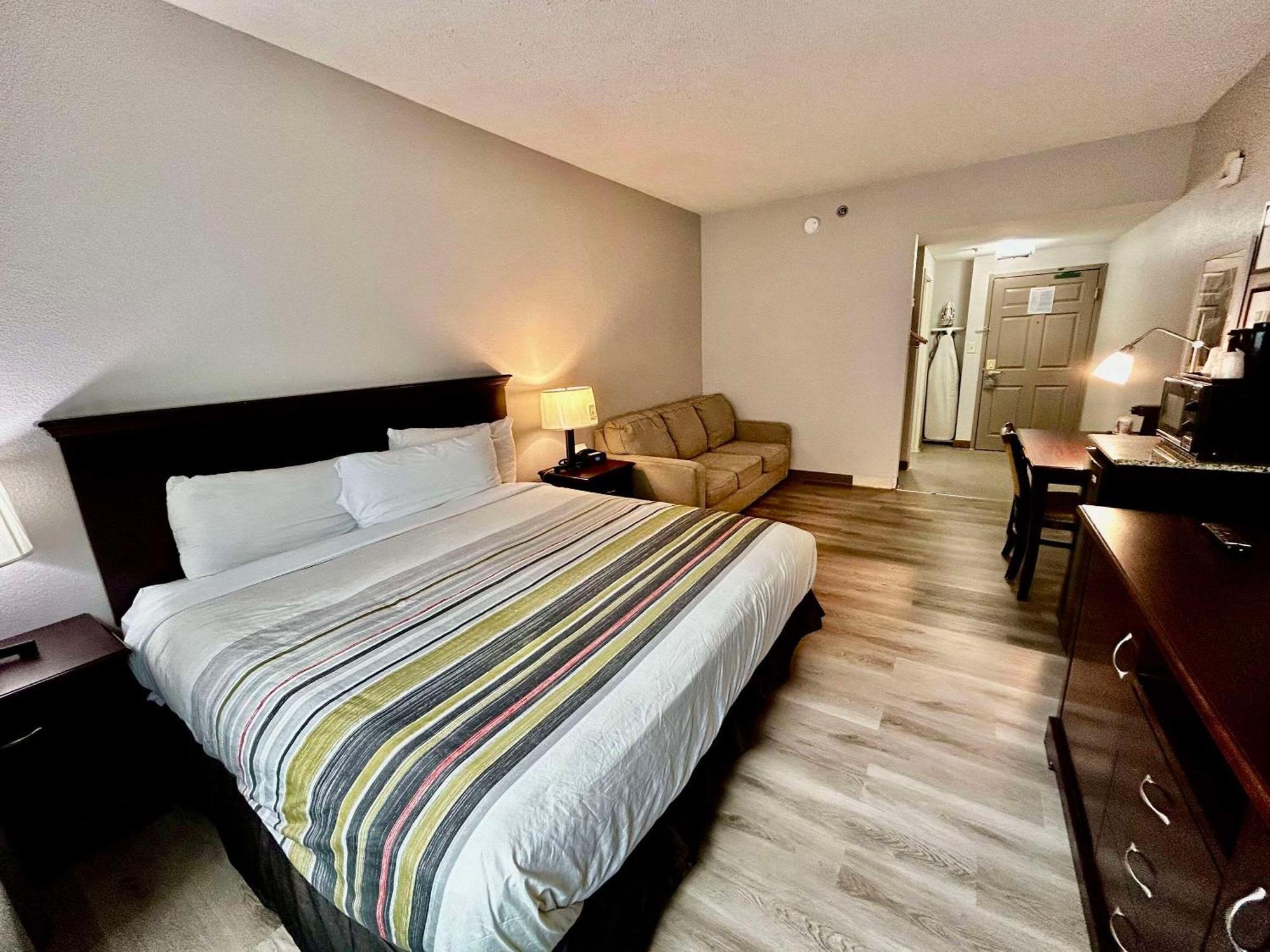Country Inn & Suites By Radisson, Columbus, Ga מראה חיצוני תמונה